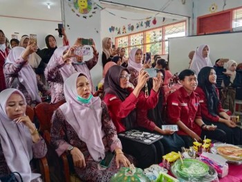 LEPAS TAMAT & PENARIKAN SISWA KELAS 6 DAN MAHASISWA KAMPUS MENGAJAR 7